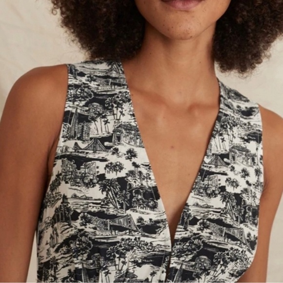 Marine Layer Holiday jumpsuits, extra small, like new! - Picture 4 of 8